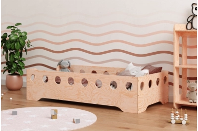 Einzelbett für Kinder mit Rausfallschutz und Lattenrost TILA 4 Montessori Kiefer