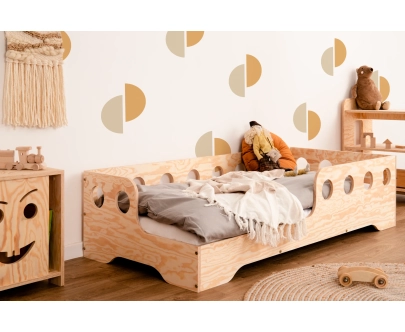 Einzelbett für Kinder mit Rausfallschutz und Lattenrost TILA 5 Montessori Holz