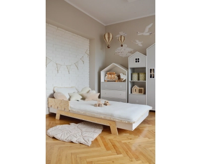 Einzelbett für Kinder mit Rausfallschutz und Lattenrost PUZZLE BR1 Montessori Holz