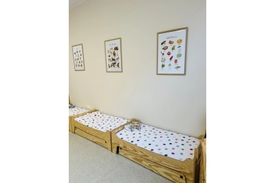 Kinderbett mit Schublade und Lattenrost TILA 10 Montessori Holz