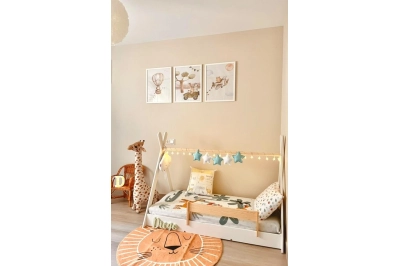 Hausbett für Kinder mit Rausfallschutz und Lattenrost TIPI F Montessori Holz