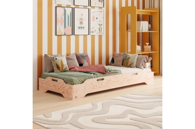 Bodenbett für Kinder mit Rausfallschutz und Lattenrost TILA 8 Montessori Holz