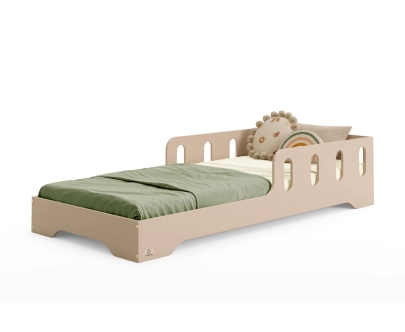 Einzelbett für Kinder mit Rausfallschutz und Lattenrost TILA 6 Montessori Holz