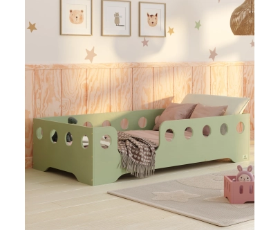 Einzelbett für Kinder mit Rausfallschutz und Lattenrost TILA 4 Montessori Holz