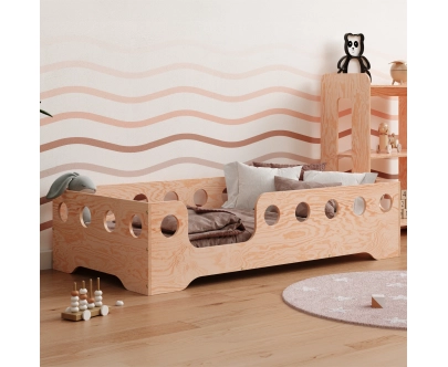 Einzelbett für Kinder mit Rausfallschutz und Lattenrost TILA 4 Montessori Holz