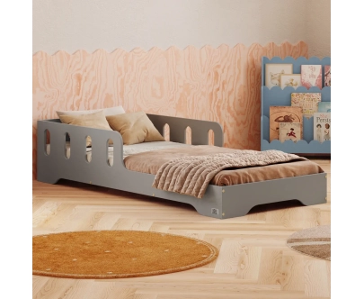 Einzelbett für Kinder mit Rausfallschutz und Lattenrost TILA 6 Montessori Holz