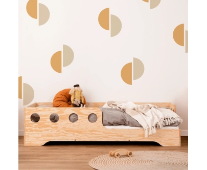 Einzelbett für Kinder mit Rausfallschutz und Lattenrost TILA 5 Montessori Holz