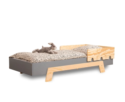 Einzelbett für Kinder mit Rausfallschutz und Lattenrost PUZZLE BR1 Montessori Holz