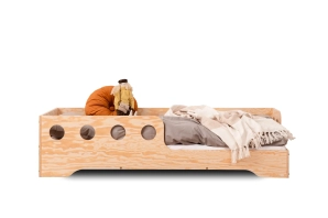Einzelbett für Kinder mit Rausfallschutz und Lattenrost TILA 5 Montessori Holz